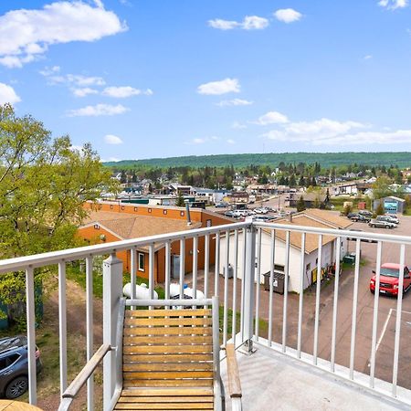 East Bay Suites Grand Marais Exteriör bild